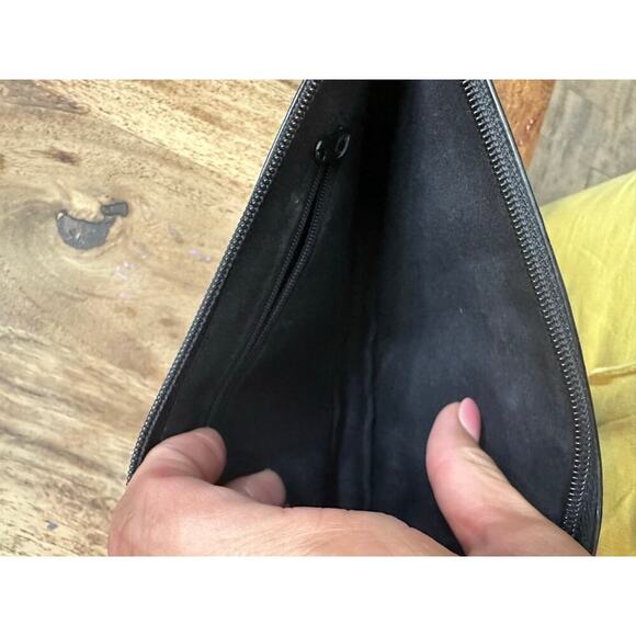 Esprit Women's Black Patent Leather Shoulder Bag Y2K 90s 2000s purse - Picture 4 of 7